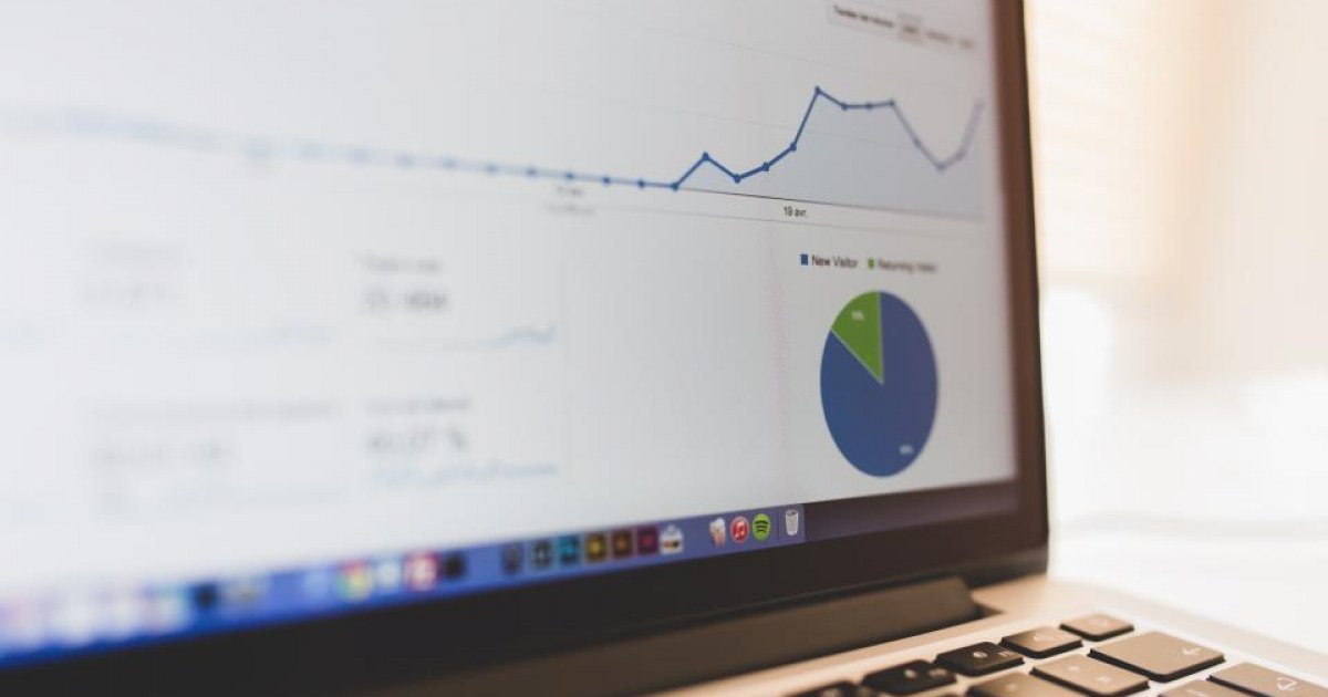 Monthly expense reports from vendor invoices